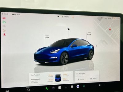 2023 Tesla Model 3 - Photo 23