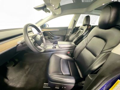 2023 Tesla Model 3 - Photo 12