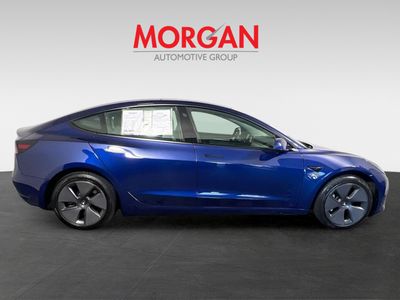 2023 Tesla Model 3 - Photo 2