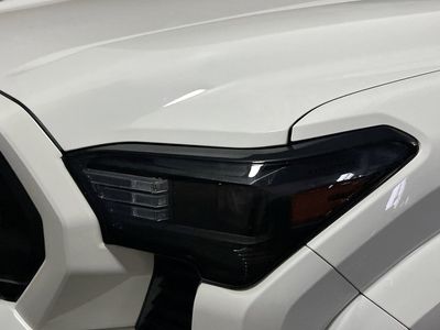 2024 Toyota Tacoma - Photo 9