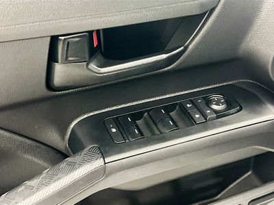 2024 Toyota Tacoma - Photo 14