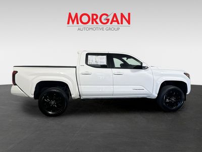 2024 Toyota Tacoma - Photo 2