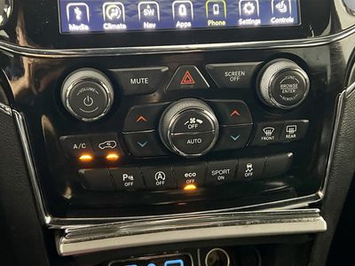 2021 Jeep Grand Cherokee - Photo 23