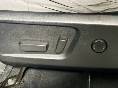 2020 Toyota Tundra - Photo 13
