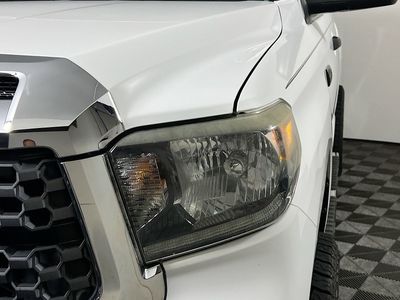 2020 Toyota Tundra - Photo 9