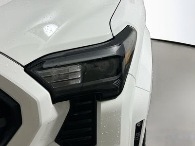 2024 Toyota Tacoma - Photo 9