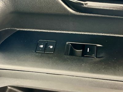 2024 Toyota Tacoma - Photo 27