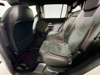 2021 Mercedes-Benz GLB - Photo 25