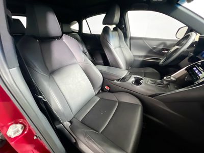2024 Toyota Venza - Photo 27