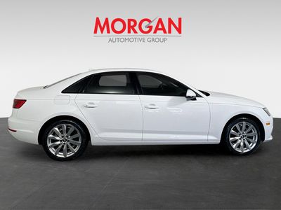 2017 Audi A4 - Photo 2