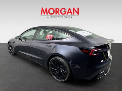 2024 Tesla Model 3 - Photo 5