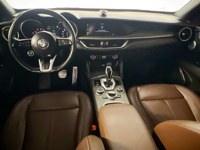 2023 Alfa Romeo Stelvio - Photo 23
