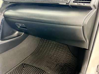 2010 Toyota Camry - Photo 31
