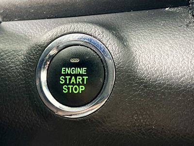 2010 Toyota Camry - Photo 20