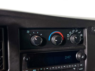 2021 Chevrolet Express 2500 - Photo 20