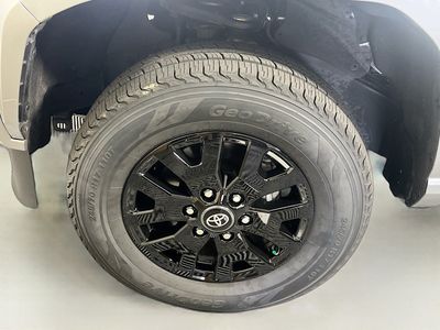 2024 Toyota Tacoma - Photo 28