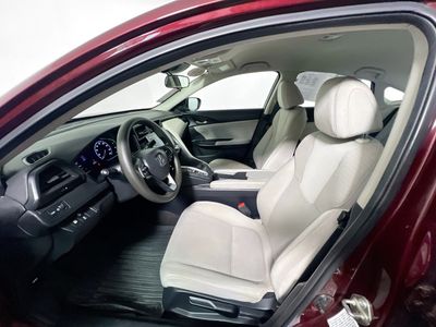 2019 Honda Insight - Photo 12