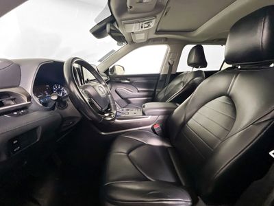 2021 Toyota Highlander - Photo 12