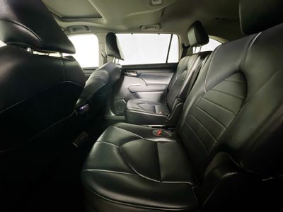 2021 Toyota Highlander - Photo 25
