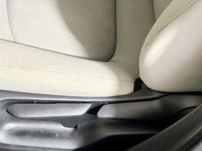 2020 Toyota Corolla - Photo 13
