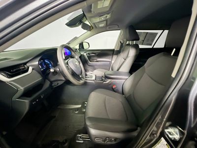 2024 Toyota RAV4 Hybrid - Photo 12