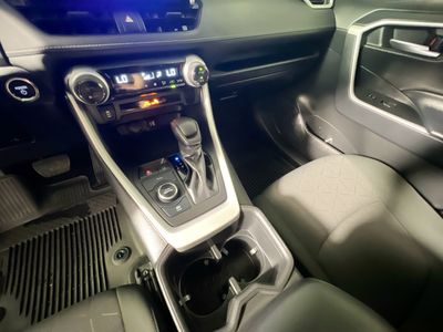 2024 Toyota RAV4 Hybrid - Photo 22