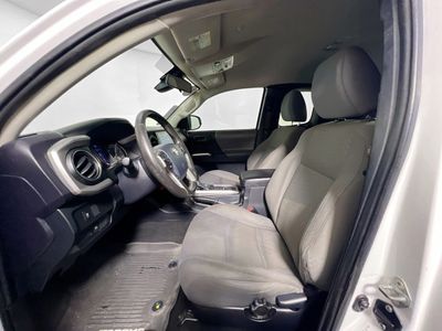 2020 Toyota Tacoma - Photo 12
