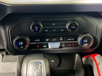 2023 Ford Bronco - Photo 23