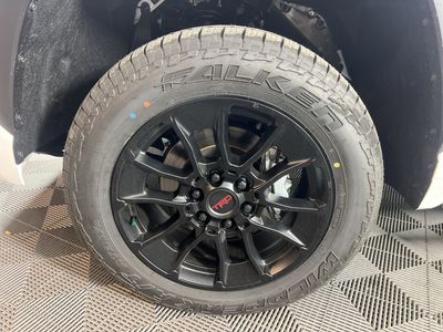 2024 Toyota Tundra - Photo 11