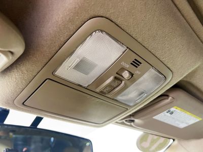 2012 Toyota RAV4 - Photo 17