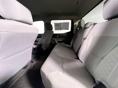 2024 Toyota Tundra - Photo 24