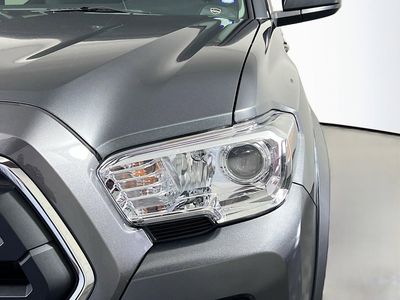 2023 Toyota Tacoma - Photo 9