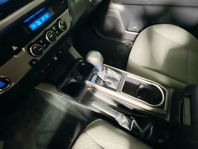 2023 Toyota Tacoma - Photo 22