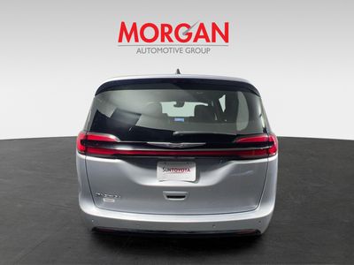 2024 Chrysler Pacifica - Photo 4