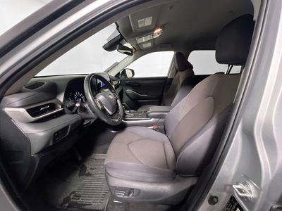 2023 Toyota Highlander - Photo 12