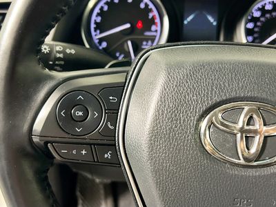 2018 Toyota Camry - Photo 16