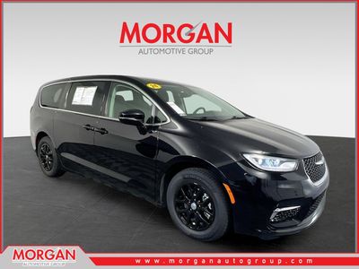 2024 Chrysler Pacifica - Photo 1