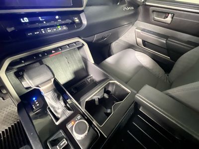 2025 Toyota Tundra - Photo 22