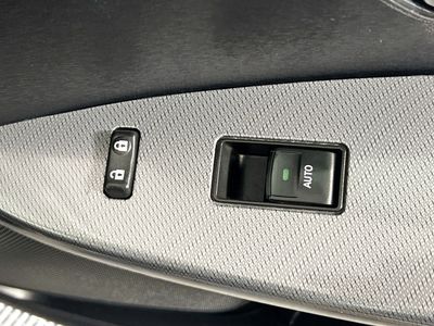2015 Toyota Venza - Photo 28