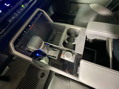 2024 Toyota Tundra - Photo 21