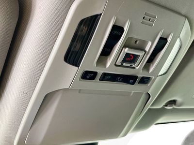 2020 Toyota Highlander - Photo 18