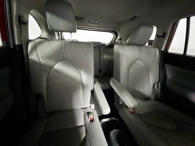 2020 Toyota Highlander - Photo 29
