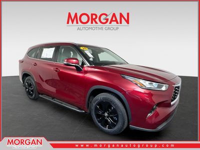 2020 Toyota Highlander - Photo 1