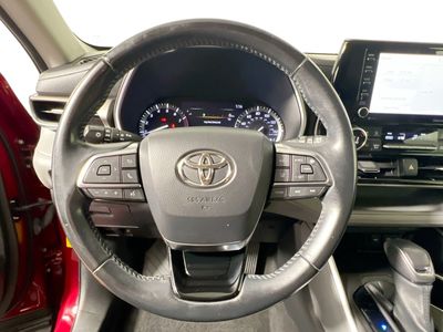 2020 Toyota Highlander - Photo 15