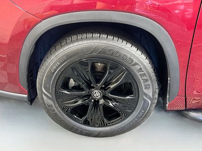 2020 Toyota Highlander - Photo 11