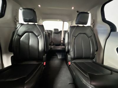 2023 Chrysler Pacifica - Photo 29