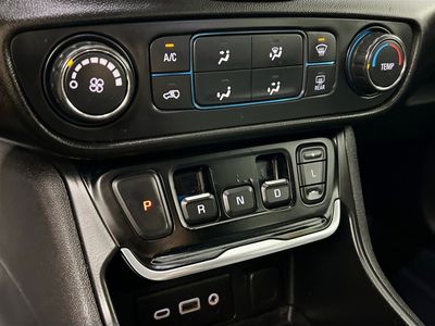 2020 GMC Terrain - Photo 21