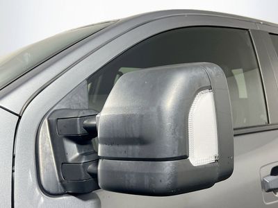 2023 Nissan Titan - Photo 10