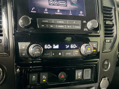 2023 Nissan Titan - Photo 23
