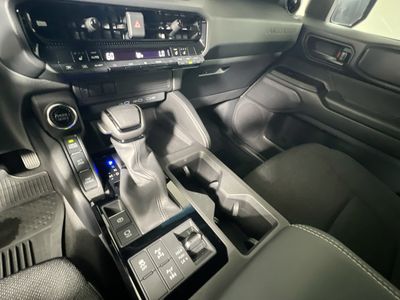 2024 Toyota Land Cruiser - Photo 22